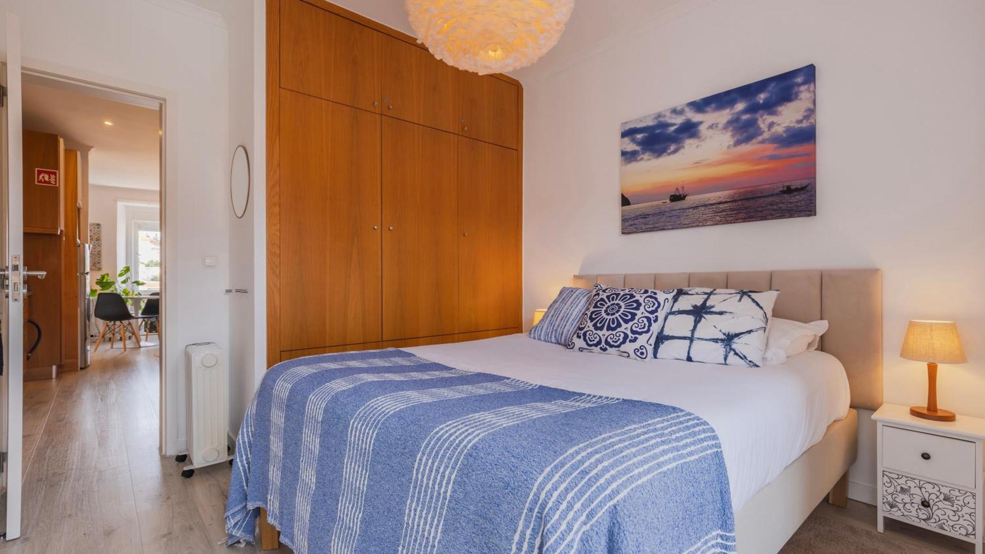 Sunny Design Apt In Praca Das Flores By Lovelystay Лісабон Екстер'єр фото