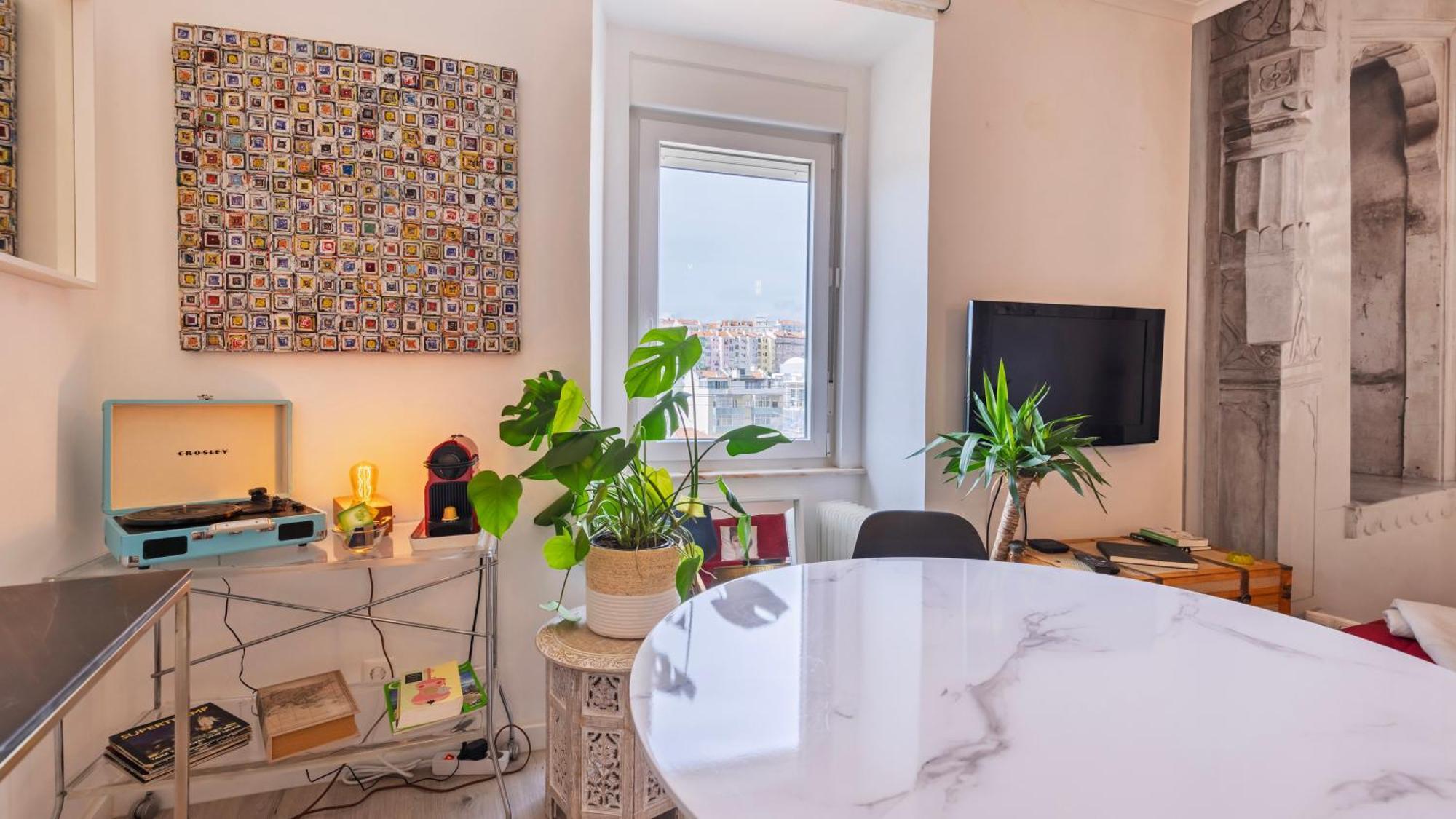 Sunny Design Apt In Praca Das Flores By Lovelystay Лісабон Екстер'єр фото